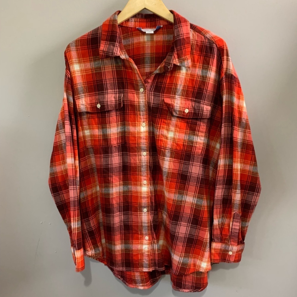 Old navy Red Plaid Button-Up Shirt bf fit